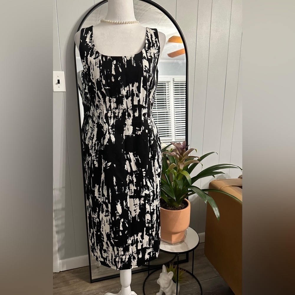 🛍️NWT. metro style black and white dress Size 4 - Picture 6 of 11